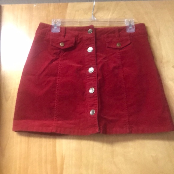 Red button up skirt - Picture 1 of 1